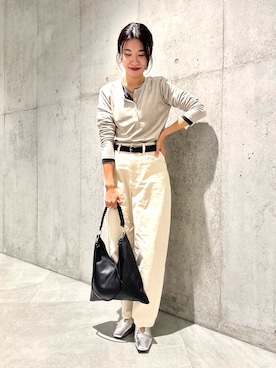 「アイテム（パンプス）」を使った、アサミさん（レディース・163cm・30代）の秋コーディネート