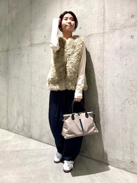 「アイテム（テーラードジャケット）」を使った、アサミさん（レディース・163cm・30代）の秋コーディネート