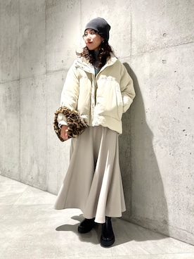 「アイテム（その他アウター、ホワイト系）」を使った、アサミさん（レディース・163cm）の冬コーディネート