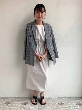 「EUCLAID（エウクレイド）のアイテム（テーラードジャケット）」を使った、AIさん（レディース・158cm）の冬コーディネート