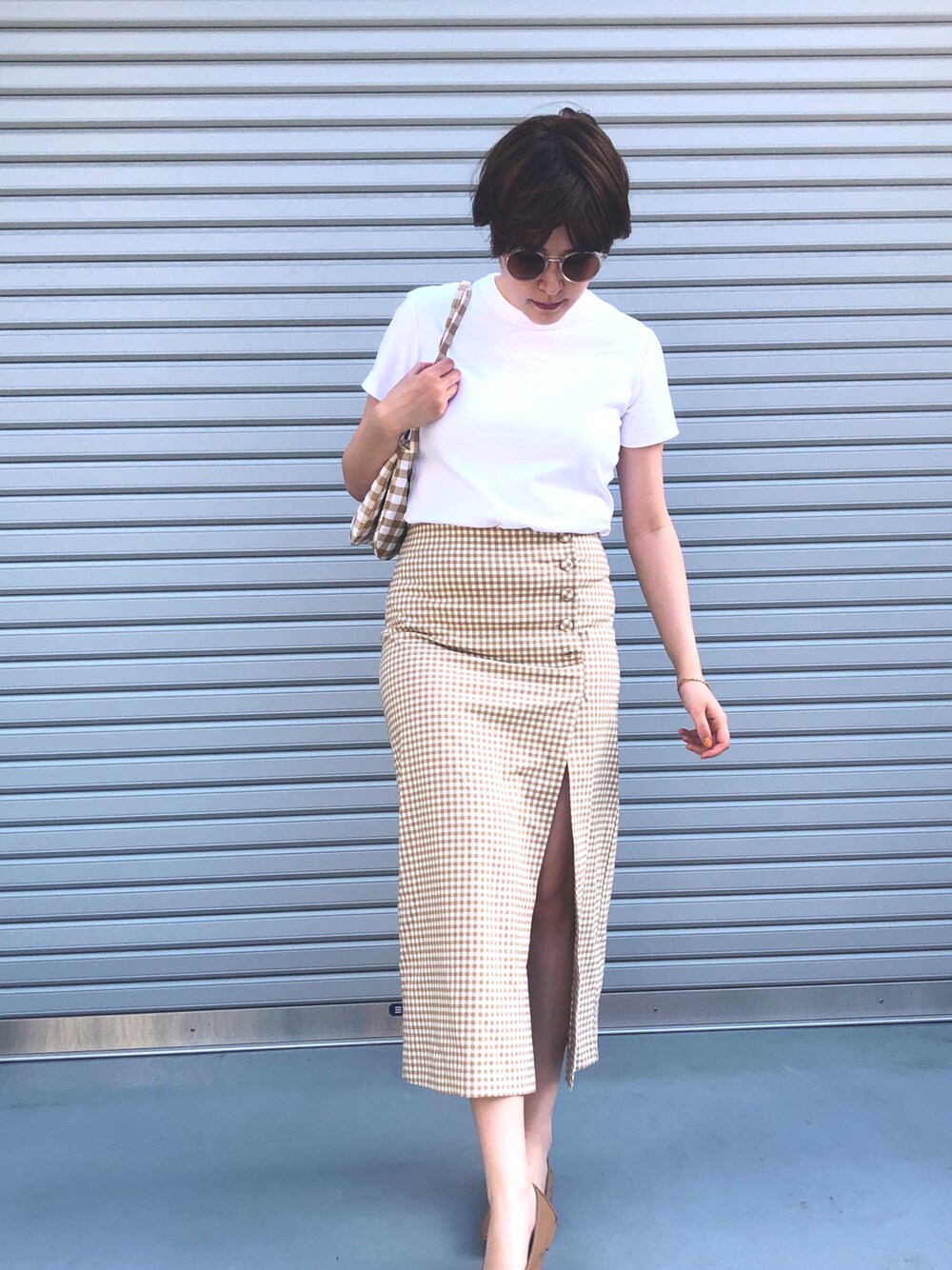 「夏コーデ、大人カジュアル、カジュアルコーデ、キレイめカジュアル、白Tシャツ、GU、UNIQLO、ZARA」｜「UNIQLOのクルーネックT（半袖）（Tシャツ/カットソー、ホワイト系）」を使った、えりささん（レディース・162cm）の夏コーディネートの1枚目の写真