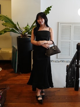 「GRL（グレイル）のアイテム（ワンピース/ドレス、ブラック系）」を使った、mairaさん（レディース・156cm）の夏コーディネート