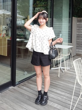 「GRL（グレイル）のアイテム（トップス、ホワイト系）」を使った、mairaさん（レディース・156cm）の夏コーディネート
