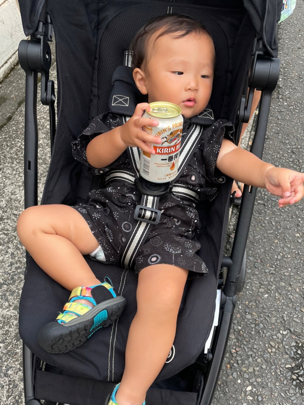 「夏祭り」｜「KEENのアイテム（サンダル、その他）」を使った、😸にゃおき😸さん（メンズ・170cm）の秋コーディネートの1枚目の写真