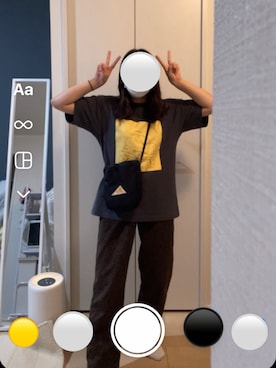 「FREDY&GLOSTER（フレディアンドグロスター）のアイテム（Tシャツ/カットソー）」を使った、riccoroさん（レディース・160cm）の夏コーディネート