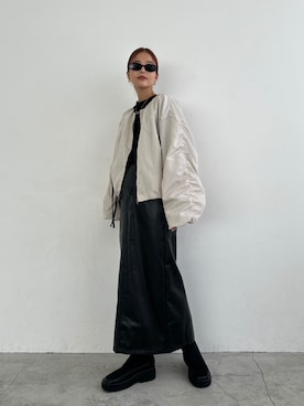 「レザースカート」｜「アイテム（ブルゾン）」を使った、TRUNC 88さん（レディース・162cm）の秋コーディネート