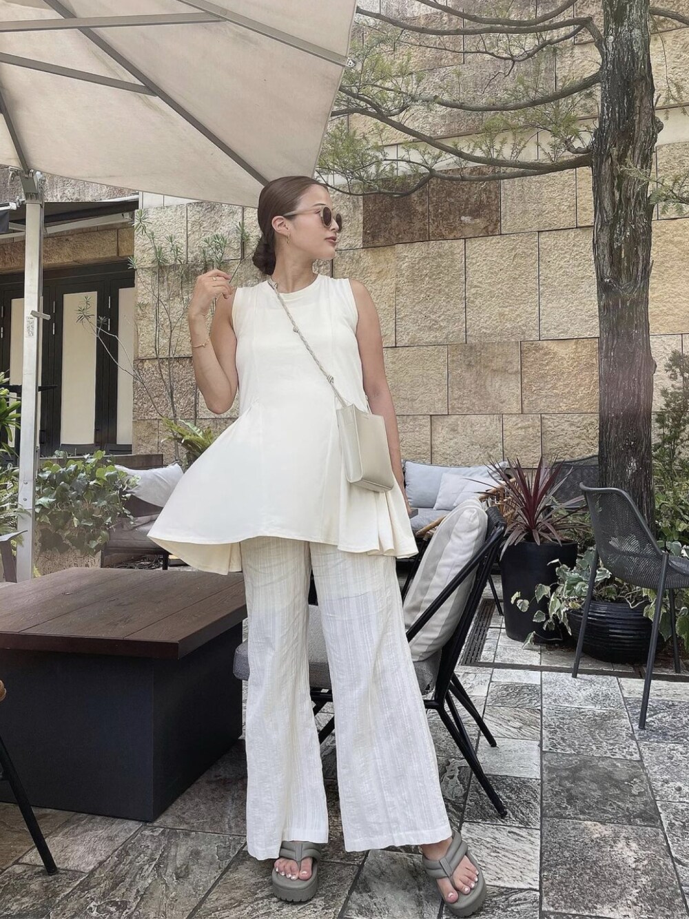 カットソー(長袖/七分) Cut Pleated Peplum TOPS TRUNC88 TRUNC（トランクエイティーエイト）の「Flare Cut Peplum Tops（T