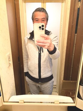 「UNDER ARMOUR（アンダーアーマー）のアイテム（ジャケット/アウター）」を使った、バツ1 独身おしゃれ大好きオヤジさん（メンズ・173cm）の冬コーディネート