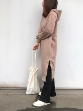「スリットパンツ」｜「アイテム（スリッポン）」を使った、no＊さん（レディース・160cm）の秋コーディネート