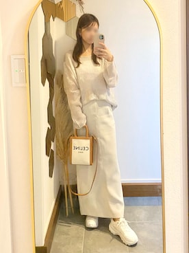 「CELINE（セリーヌ）のアイテム（ショルダーバッグ）」を使った、Chi-さん（レディース・159cm）の秋コーディネート