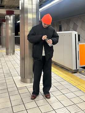 「アイテム（チノパンツ）」を使った、TERUさん（メンズ・172cm）の秋コーディネート