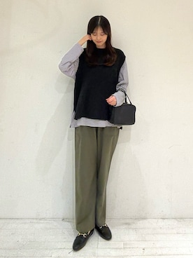 ドライコットンニットベストを使った人気ファッションコーディネート