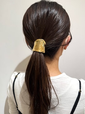 「アイテム（ヘアゴム）」を使った、miruさん（レディース・163cm）の秋コーディネート