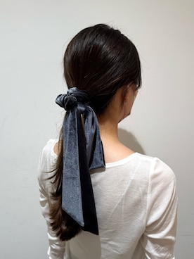 「アイテム（ヘアゴム）」を使った、miruさん（レディース・163cm）の秋コーディネート