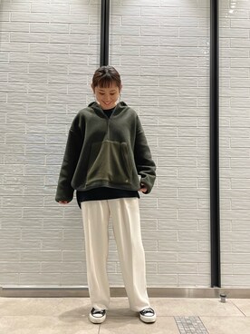 「CONVERSE TOKYO（コンバーストウキョウ）のアイテム（スラックス）」を使った、haruka.Sさん（レディース・160cm）の秋コーディネート