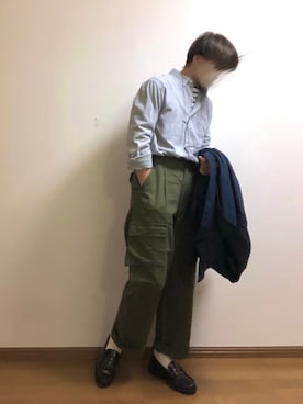 「BROKEN BASE（ブロークンベース）のアイテム（パンツ）」を使った、木豆寸さん（メンズ・170cm）の春コーディネート