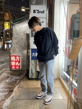 「A4A（エーフォーエー）のアイテム（スウェット）」を使った、まことさん（メンズ・169cm）の冬コーディネート