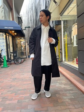 「A4A（エーフォーエー）のアイテム（ステンカラーコート）」を使った、まことさん（メンズ・169cm）の春コーディネート