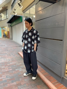 「B'2nd（ビーセカンド）のアイテム（パンツ）」を使った、まことさん（メンズ・169cm）の春コーディネート