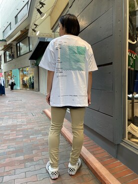 「surt（サート）のアイテム（チノパンツ）」を使った、まことさん（メンズ・169cm）の春コーディネート