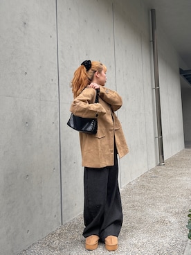 「アイテム（スリッポン）」を使った、UNE MANSIONさん（レディース・153cm）の秋コーディネート