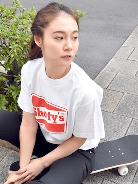 「SHORTYS （ショーティーズ）のアイテム」を使った、beday girlさん（レディース・160cm）の夏コーディネート