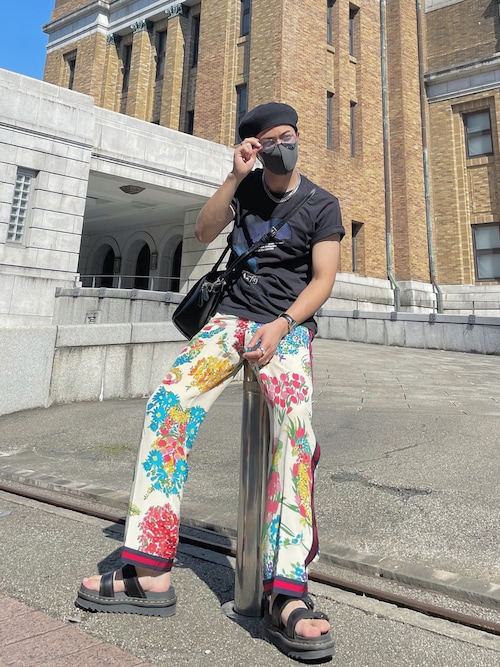 GUCCI マルチカラーストライプフレアパンツ　お値下げ不可 GUCCI マルチカラーストライプフレアパンツ お値下げ不可