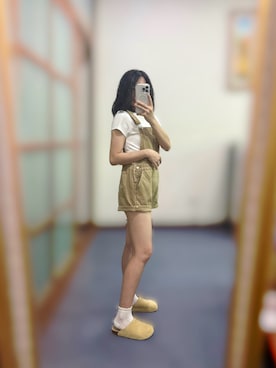 「アイテム（オールインワン・サロペット）」を使った、𝐃𝐞𝐛𝐛𝐲🎀さん（レディース・155cm）の秋コーディネート