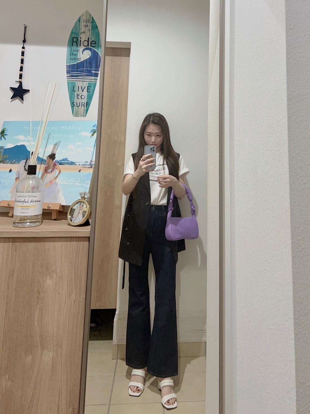 「大人カジュアル、きれいめカジュアル、オトナ女子、カジュアル、デニム、GU、パンツコーデ、ラフ、プチプラ、outfit、ootd、オトナカジュアル、大人コーデ」｜「DHOLICのアイテム（Tシャツ/カットソー、ホワイト系）」を使った、Aika さん（レディース・164cm）の夏コーディネートの1枚目の写真