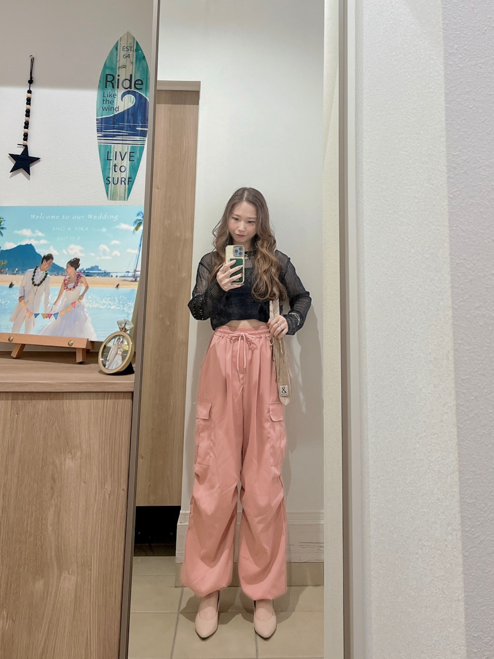 「秋服準備はじめました、大人カジュアル、お出かけコーデ、カジュアルコーデ、おしゃれさんと繋がりたい、ootd、outfit、シンプルコーデ、プチプラ、オトナカジュアル、カーゴパンツ、ピンク、ニット、ネイビー」｜「GRLのアイテム（ニット/セーター、ブルー系）」を使った、Aika さん（レディース・164cm）の秋コーディネートの1枚目の写真