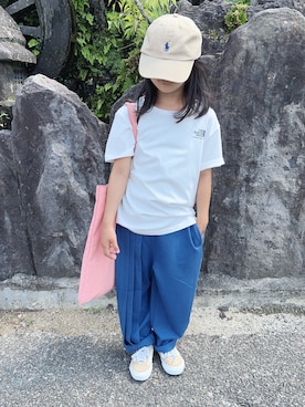 「おんなのこコーデ」｜「アイテム（スウェットパンツ）」を使った、AIRIさん（キッズ・120cm）の夏コーディネート