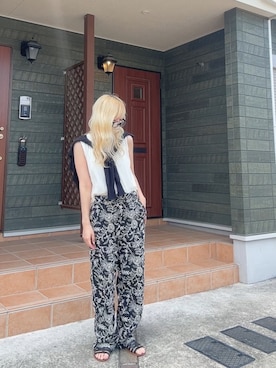 「TOMORROWLAND （トゥモローランド）のアイテム（Sandals、ブラック系）」を使った、maki☆*さん（レディース・156cm）の夏コーディネート