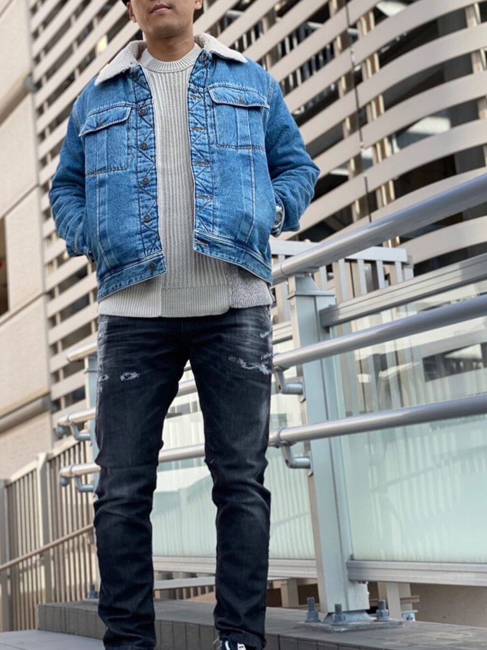 ディーゼル デニムジャケット 裏地ファー付き　メンズL ディーゼル デニムジャケット 裏地ファー付き メンズL DIESEL