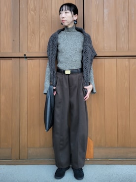 「アイテム（ベルト）」を使った、さおりんこさん（レディース・165cm）の秋コーディネート