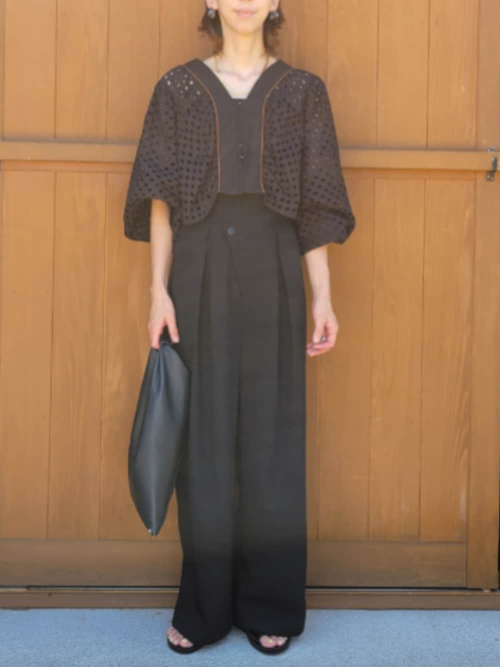 anuke（アンヌーク）の「Volume Cutwork Blouse（シャツ