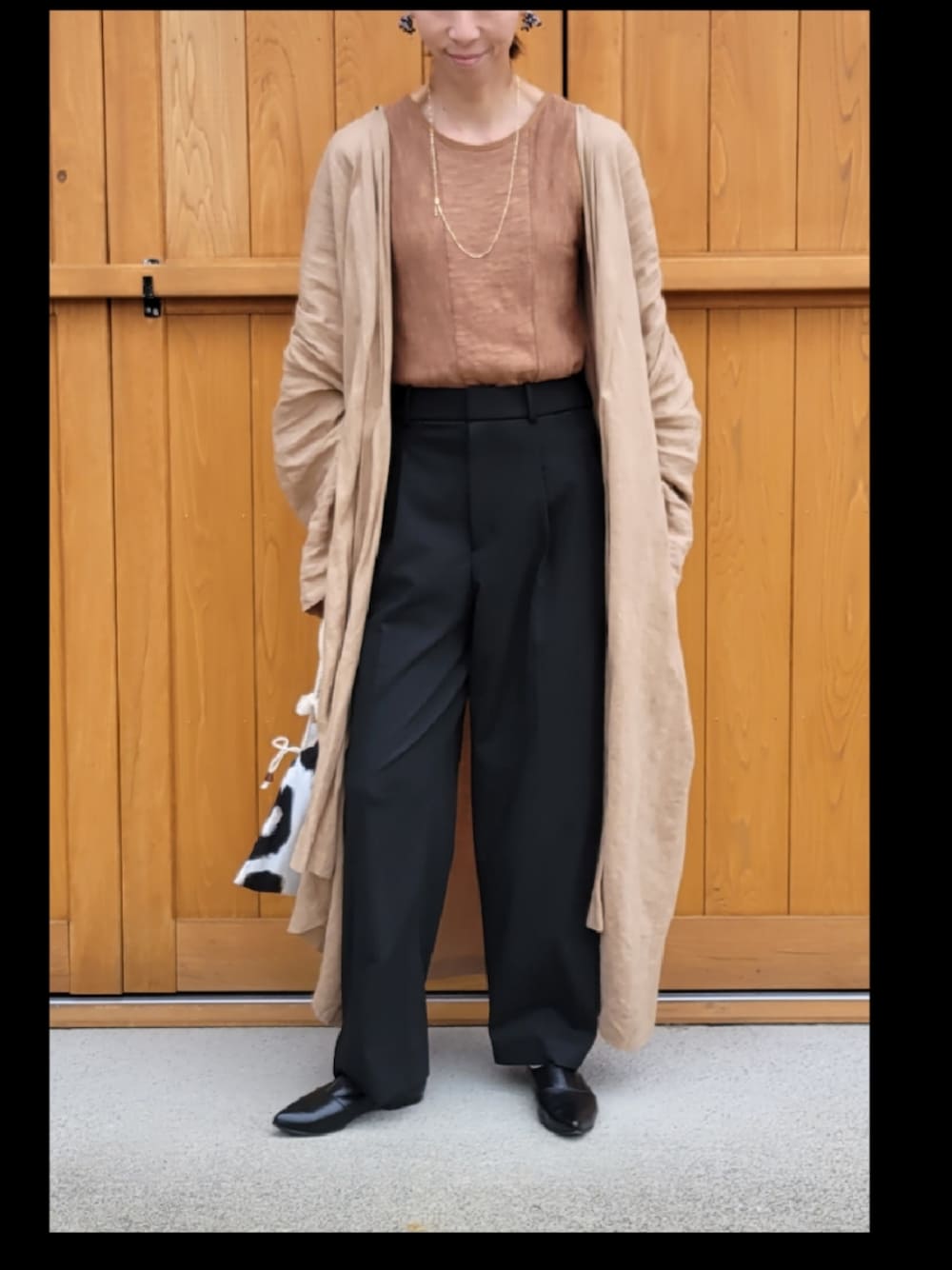 TODAYFULトゥデイフル　リネン背中ギャザーコートカーディガン羽織り TODAYFUL（トゥデイフル）の「リネンギャザーガウン（その他