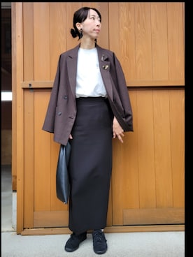 「アイテム（テーラードジャケット）」を使った、さおりんこさん（レディース・165cm・40代）の秋コーディネート