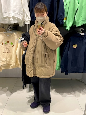 「UNIQLOコーデ」｜「アイテム（ダウンベスト）」を使った、とらさん（レディース・155cm）の冬コーディネート