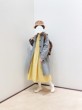 バックパック リュックを使った ワンピース スニーカー の人気ファッションコーディネート Wear