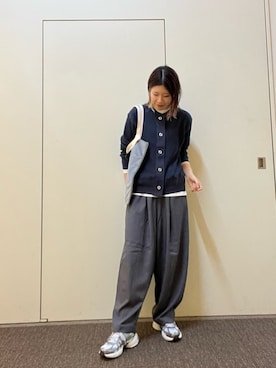 「beej（ビージ）のアイテム」を使った、hanaさん（レディース・163cm）の秋コーディネート
