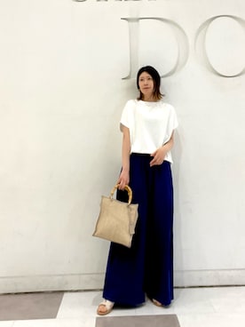 「URBAN RESEARCH DOORS（アーバンリサーチドアーズ）のドライコットンボートネックプルオーバー（Tシャツ/カットソー、ホワイト系）」を使った、hanaさん（レディース・163cm）の夏コーディネート