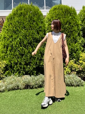 「アイテム（ジャンパースカート）」を使った、hanaさん（レディース・163cm）の夏コーディネート