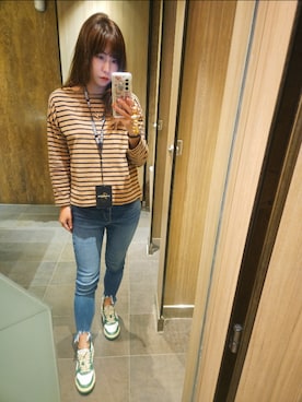 「TOPSHOP（トップショップ）のアイテム（パンツ）」を使った、T i n a.さん（レディース・165cm）の冬コーディネート