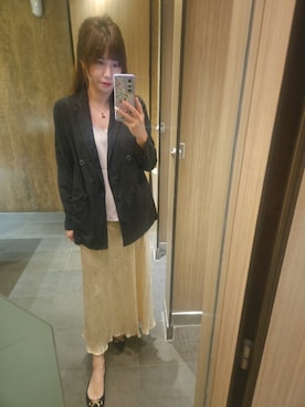 「MANGO（マンゴ）のアイテム」を使った、T i n a.さん（レディース・165cm）の春コーディネート