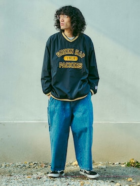 「NFL（ナショナルフットボールリーグ　）のアイテム」を使った、TOMOKI OOHASHIさん（メンズ・180cm）の春コーディネート