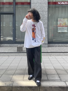 「FLAGSTUFF（フラグスタフ）のアイテム（トップス）」を使った、TOMOKI OOHASHIさん（メンズ・180cm）の春コーディネート