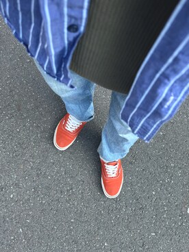 「VANS（バンズ）のアイテム（スニーカー、オレンジ系）」を使った、TKMさん（メンズ・169cm）の冬コーディネート