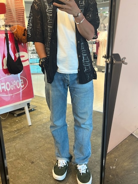 「Levi's（リーバイス）のアイテム（デニムパンツ、ブルー系）」を使った、TKMさん（メンズ・169cm）の秋コーディネート