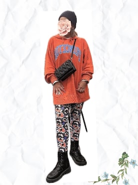 「Rodeo Crowns（ロデオクラウンズ）のアイテム（パーカー、オレンジ系）」を使った、maririnさん（レディース・158cm）の冬コーディネート