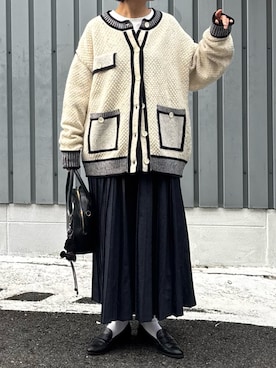 「アイテム（ローファー）」を使った、machikoさん（レディース・155cm）の秋コーディネート